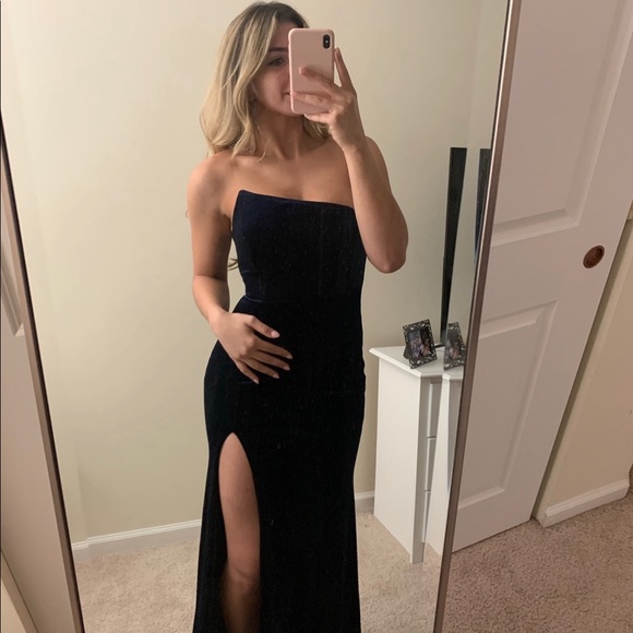 Aqua gown - Picture 1 of 2